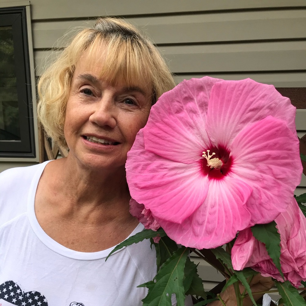 Meet your Posher, Linda